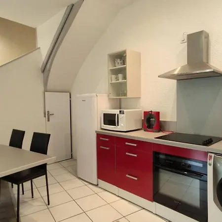 Maison Au Calme Vieux * Vichy